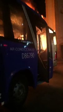 Ônibus incendiados no Rio - greve 28/04/2017