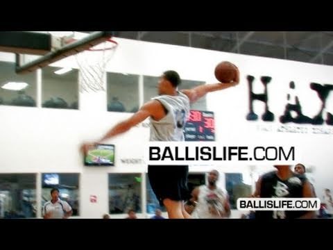 7' Javale McGee Dunking All Over Competition @ Nike Real Run
