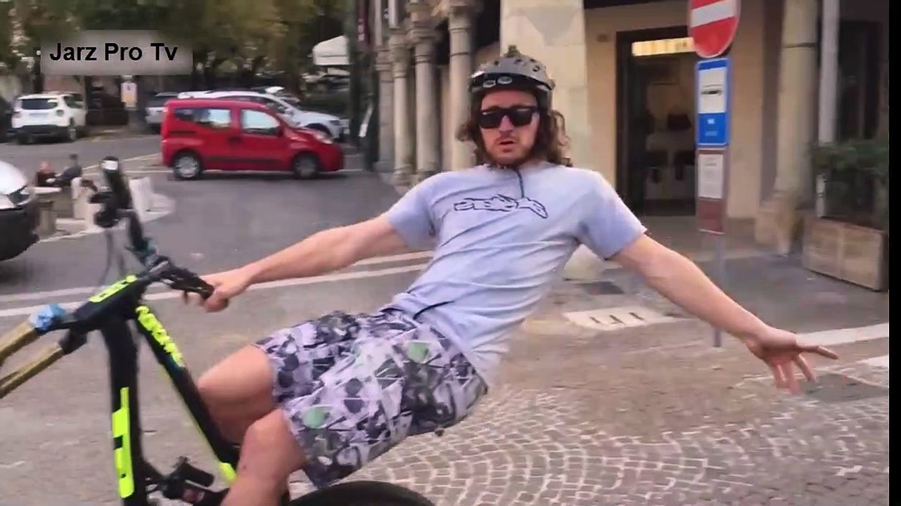 Personas increibles haciendo cosas increibles 2017