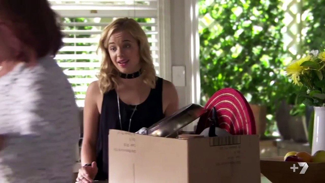 Olivia Fraser Richards - Clip 174