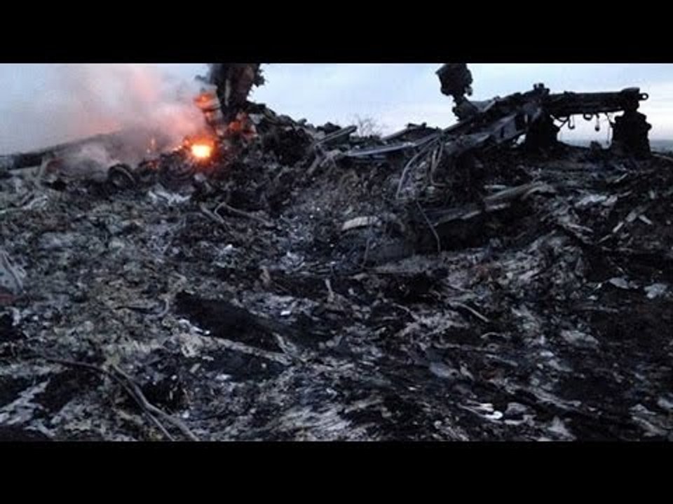 Sudan Plane Crash : Miracle baby survives in man's arms