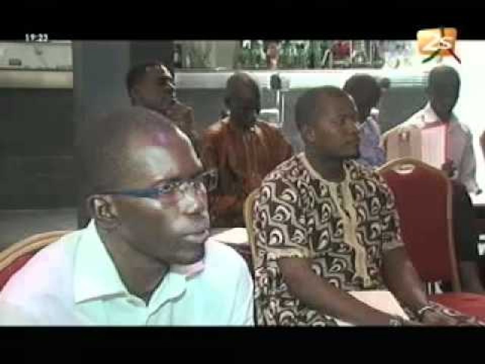 Emirates fait 314 milliards de bénéfice  - Xibaar yi soir  - 6 juin 2012