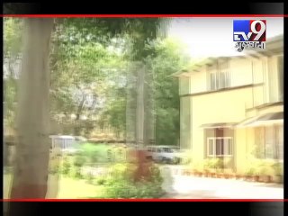 Surendranagar :  Dr.Mukesh Shukla fabricated ISIS threat letter, arrested - Tv9
