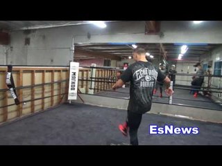 EPIC! VASYL LOMACHENKO does in ring what no other fighter does EsNews Boxing