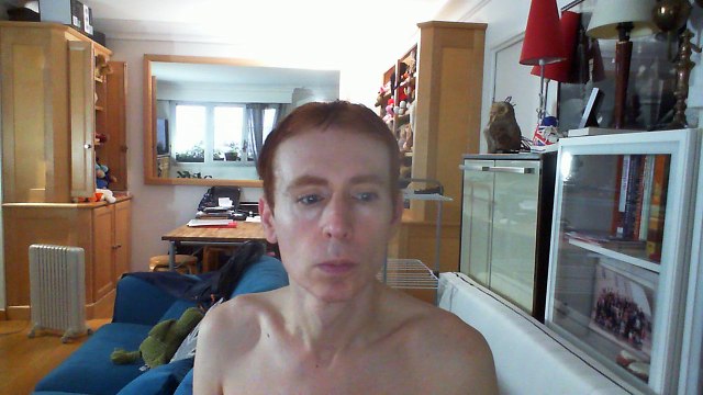 Wiwi égratigne les corps perdus de Granville