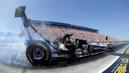 Great moments from the NHRA Four-Wide Nationals in Charlotte