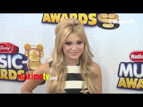 Olivia Holt 2013 Radio Disney Music Awards Red Carpet Arrivals #RDMA @olivia_holt