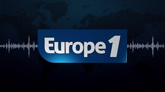 Emmanuel Macron attaque la combine de Marine Le Pen avec Nicolas Dupont-Aignan