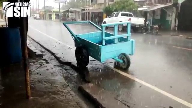 Lluvias continúan causando estragos en Arenoso