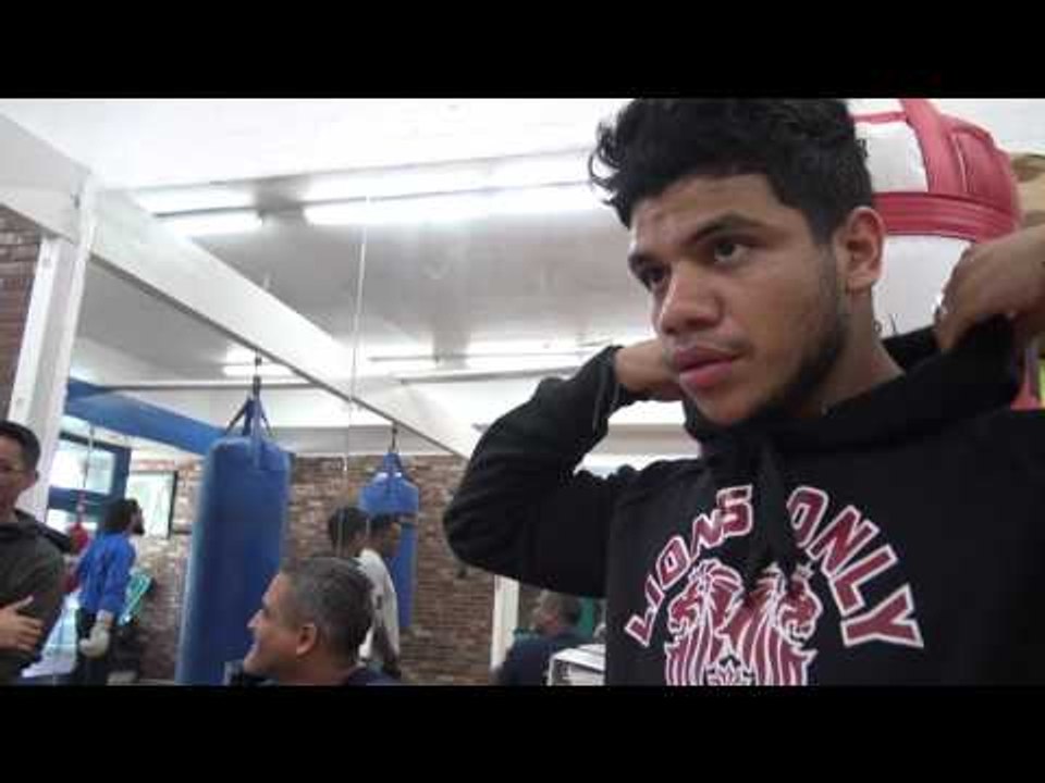 why does jermell charlo loves his boxing shoes EsNews Boxing