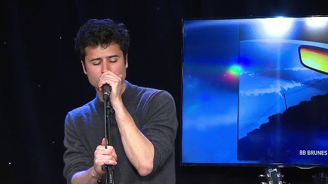 BB Brunes chante Eclair Eclair en live