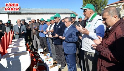 (29 NİSAN 2017) KAYSERİ  ŞEKER   PANCAR  EKİMİNE  ŞARKIŞLA – GÜMÜŞTEPE’DE  DEVAM ETTİ…