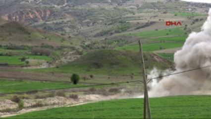 Tunceli-Elazığ Karayolunda Bulunan 250 Kilogram Patlayıcı Imha Edildi - Ek