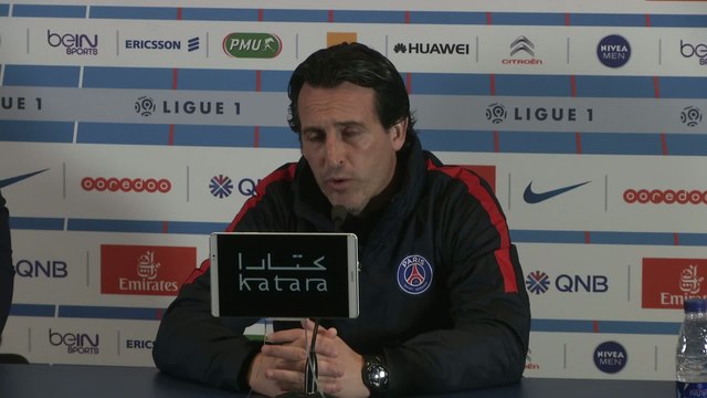 Foot - L1 - PSG : Emery «Nous sommes contents avec Aurier»