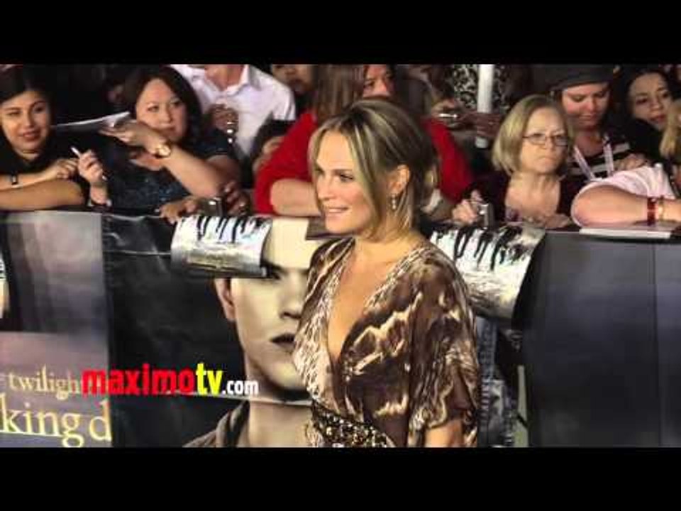 Molly Sims TWILIGHT "Breaking Dawn Part 2" Premiere ARRIVALS