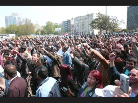 1Mayis isci ve emekçi bayramimiz kutlu olsun.