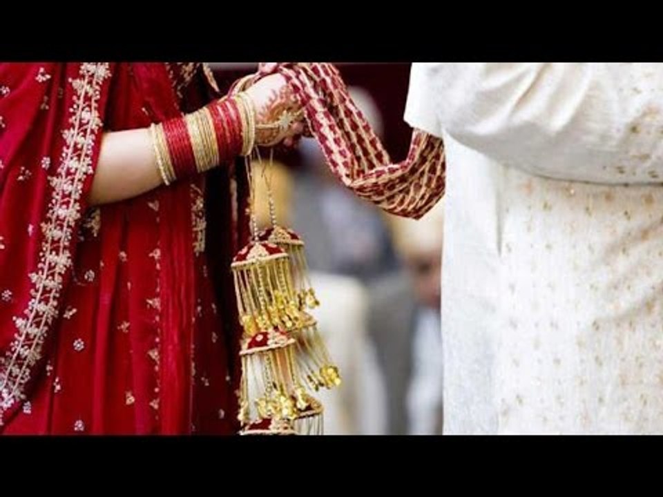 Bride walks out of wedding after finding groom in drunk state