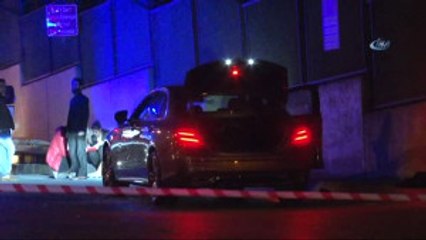 Çarşaf Giyen Şahıslar Otomobile Kurşun Yağdırdı: 1 Ölü