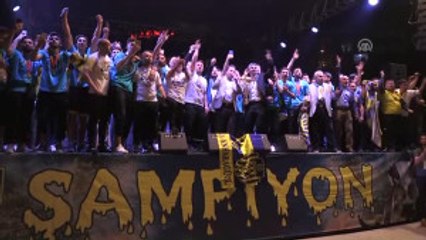 Ankaragücü Şampiyonluk Kupasını Aldı (1)