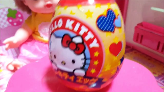 メルちゃん ネネちゃんにプレゼント ハローキティのたまごだよMell-chan Doll Surprise egg present