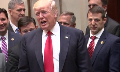 Problematika Donald Trump Di 100 Hari Kepemimpinan