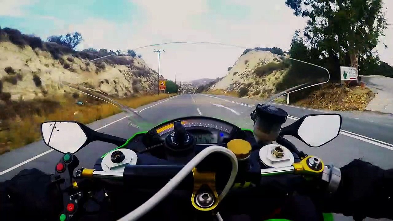 Motorbikes Superbikes Yamaha R1 Kawasaki Zx10R-p3KdvJaKt