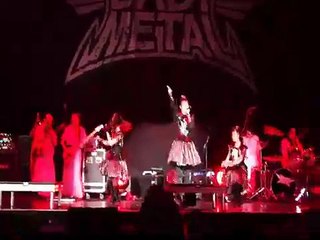 BABYMETAL 2017年4月29日 American Airlines Arena ギミチョコ！！