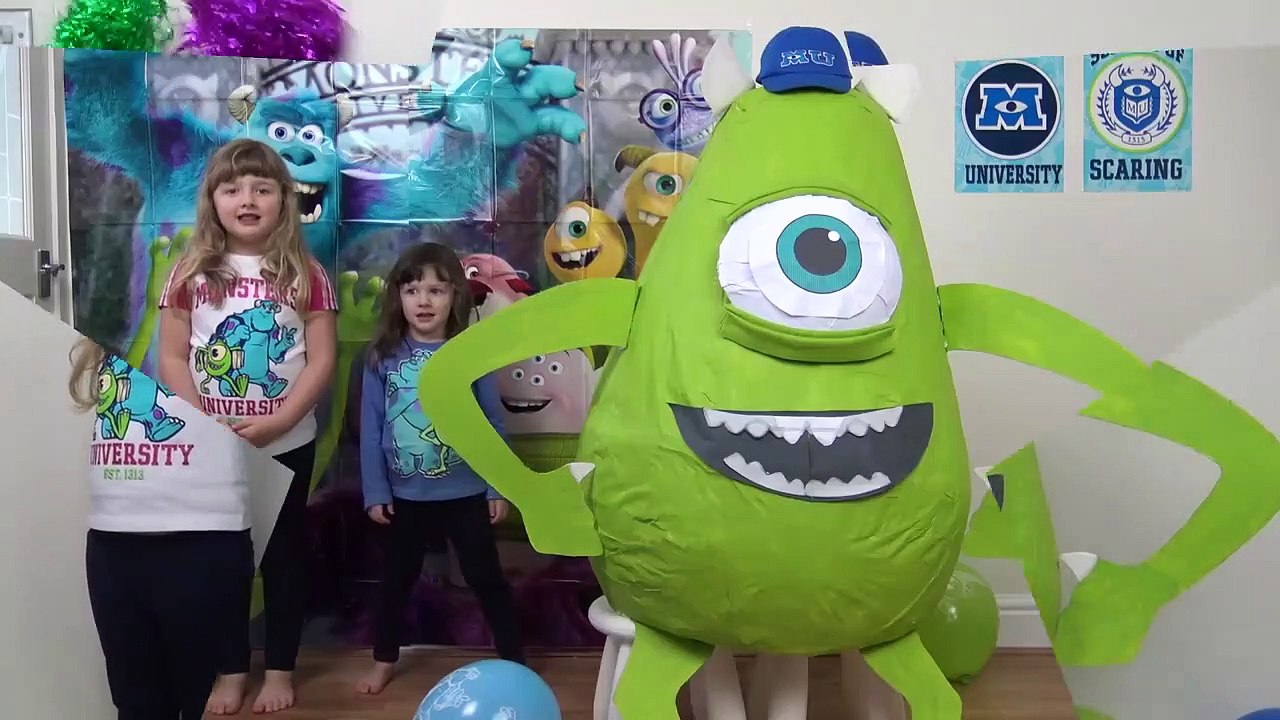 Disney Monsters Inc Super Giant Egg Surprise Biggest Egg opening Fun Kids Videos ToyCollectorDisney-Fc0LDUkC8
