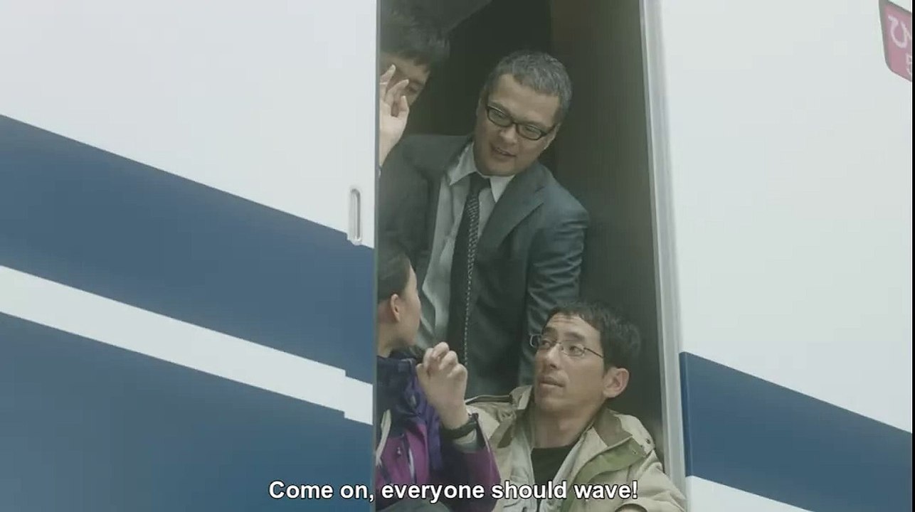 ep1waving