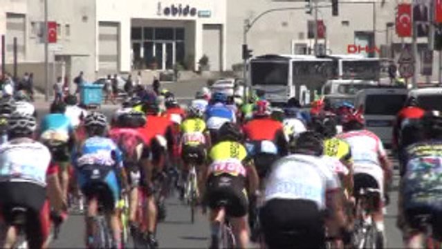 Şanlıurfa'da Bisiklet Tutkunları Yarıştı