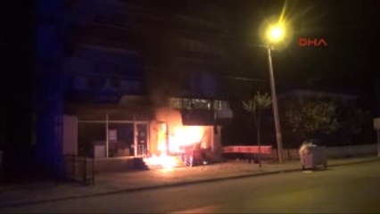 Kütahya Polislerin Gördüğü Yangını Itfaiye Ekipleri Söndürdü