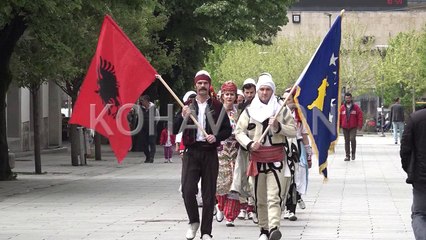 Ansambli “Shota” proteston me valle në Ditën e Punëtorëve