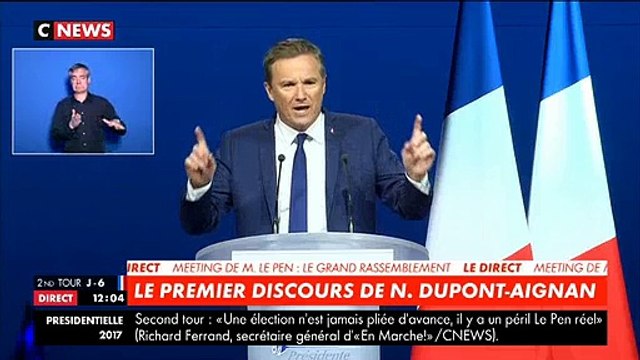 Nicolas Dupont-Aignan à Villepinte au meeting de Marine le Pen le 1er Mai