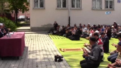 Hisarcık'ta Şükür Duasına 5 Bin Kişi Katıldı