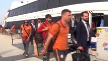 Galatasaray Kafilesi Bursa'ya Geldi