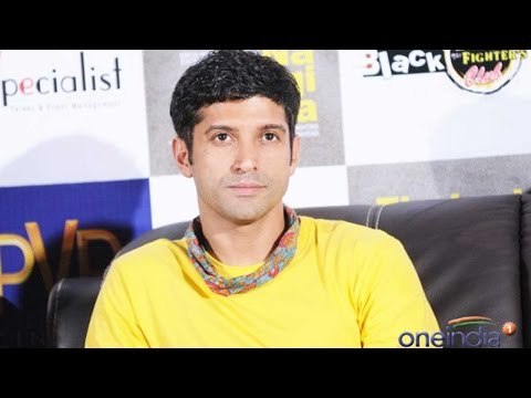 Farhan Akhtar called Pakistani, his reply nailed it completely