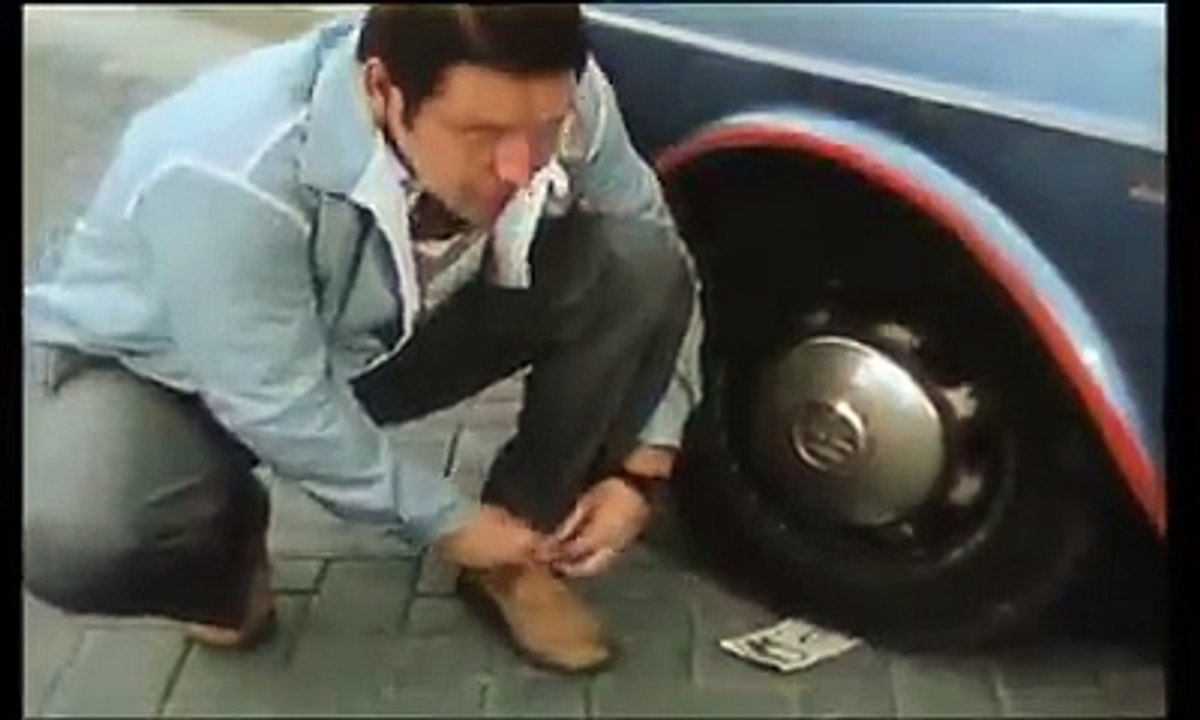 दुनिया की सबसे छोटी फ़िल्म यह फिल्म सिर्फ 6 मिनट की है किंतु इसके डायरेक्टर को इसे बनाने में 3 साल लगे  ऑस्कर अवार्ड प्राप्त यह फिल्म  जीवन के बारे में बहुत कुछ कहती है ज़रूर देखें और सोचें