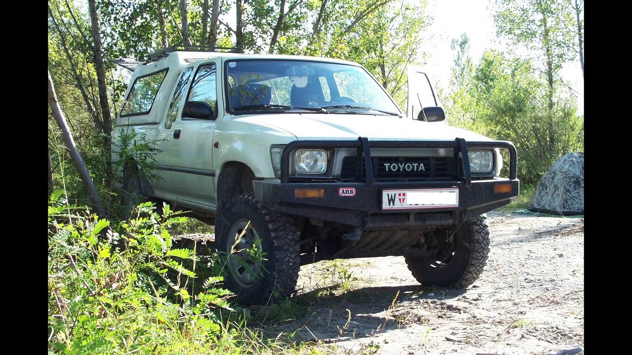 Tagliamento Offroad Camp Italy - T3 VW Syncro + Toyota Land Cruiser