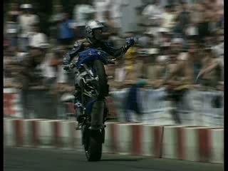 Stunt bike show carole