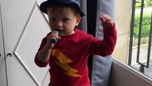 Mini Frank Sinatra