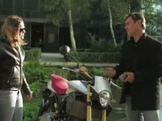 Un bloque disque pour moto avec une alarme