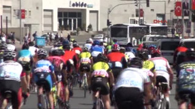 Şanlıurfa'da Bisiklet Tutkunları Yarıştı