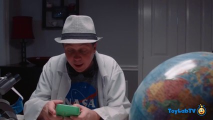 HULK APPEARS IN REAL LIFE! Aaron Time Travel Fail & Gets Stuck in Toilet, Gross Fun Kids Toy Video-o1KHLO272