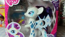 Hasbro - My Little Pony - Cutie Mark - Magic Glamour Glow Rarity Figure-7N1eq1