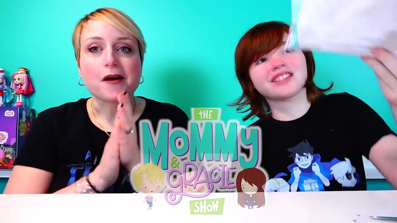 Surprise Silly Squishies Package Christmas Squishy and Mommy Freaks Out Over Rolls-m7b