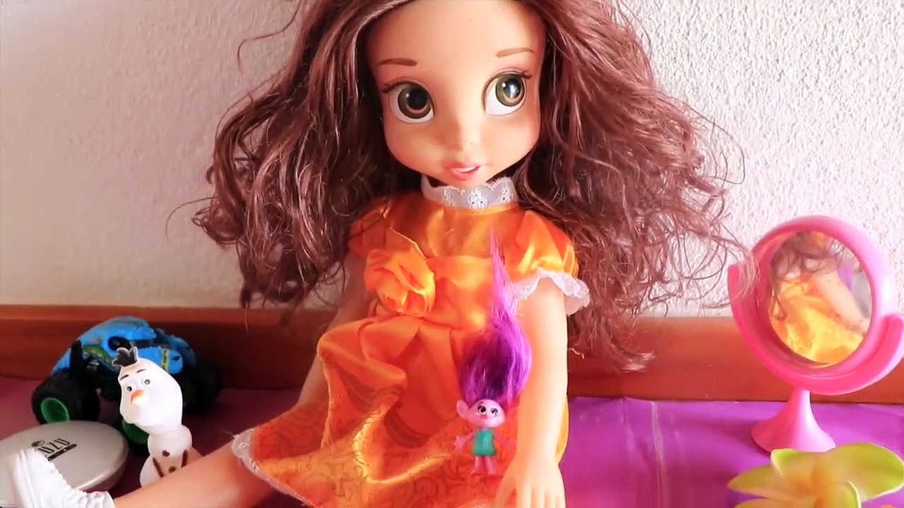 PRINCESS BELLE Beauty & the Beast MAKEOVER DRESS UP Make Up Hair Disney Movie Toys-uc5ozFLOW