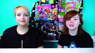 Funko Friday FNAF Meets The Golden Girls on Mommy and Gracie Show-S