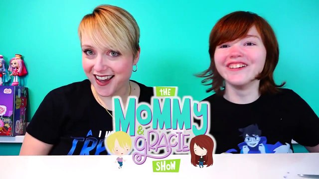 Surprise Silly Squishies Package Christmas Squishy and Mommy Freaks Out Over Rolls-m7bL