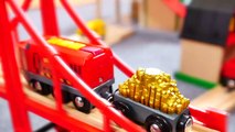 Toys Demo - BRIO Cars & Trains - BARRIER RULES! Toy Railway Trains & Trucks Videos for Kids-0IMy