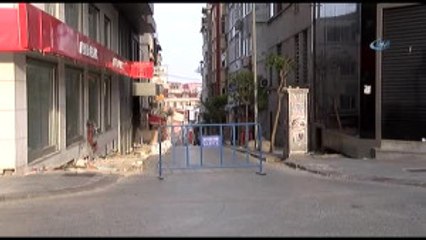 Taksim Meydanı'na Çıkan Yollar Trafiğe Kapatıldı